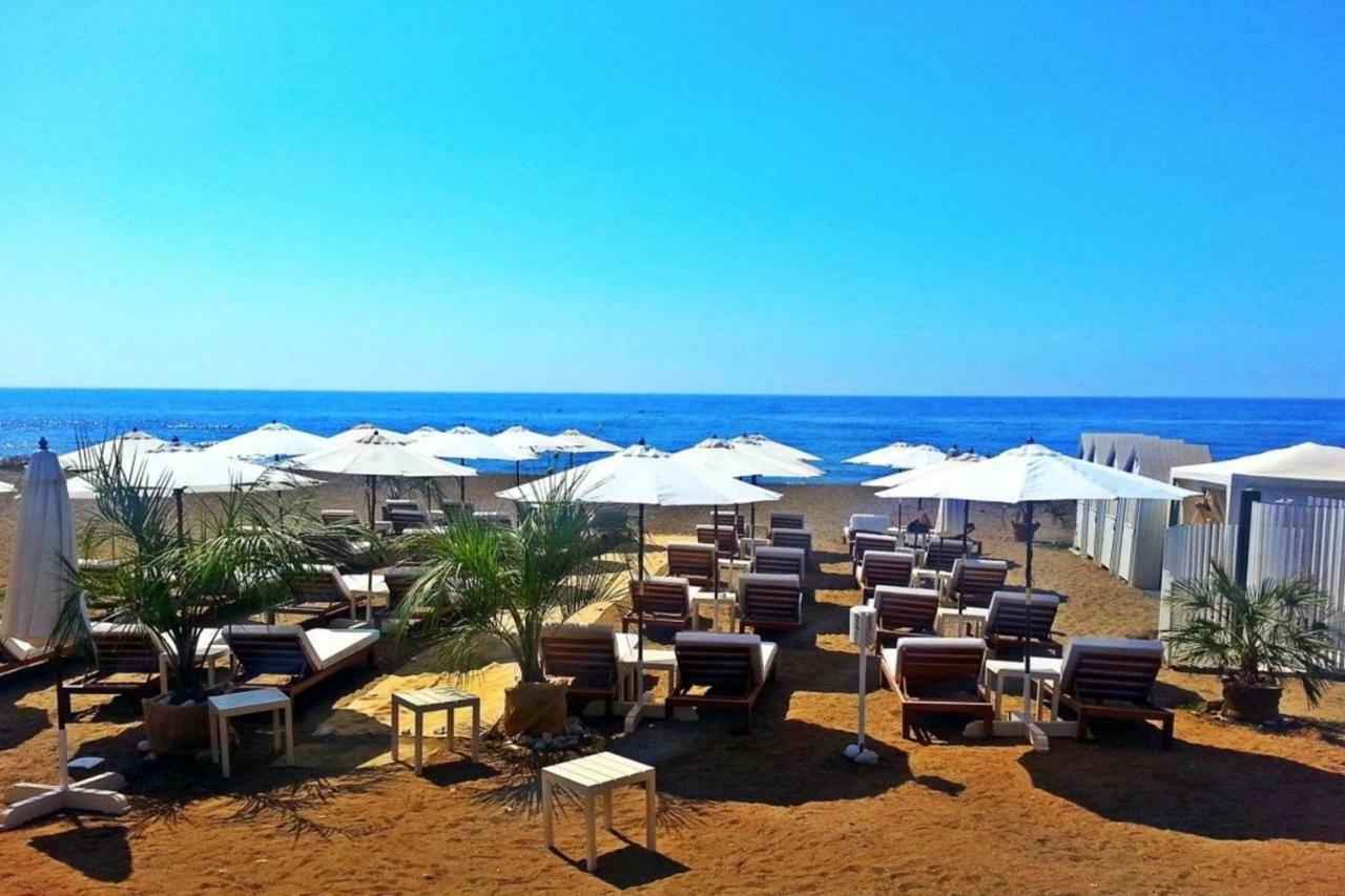 Lägenhet Hacienda Del Sol Deluxe Beachside Estepona