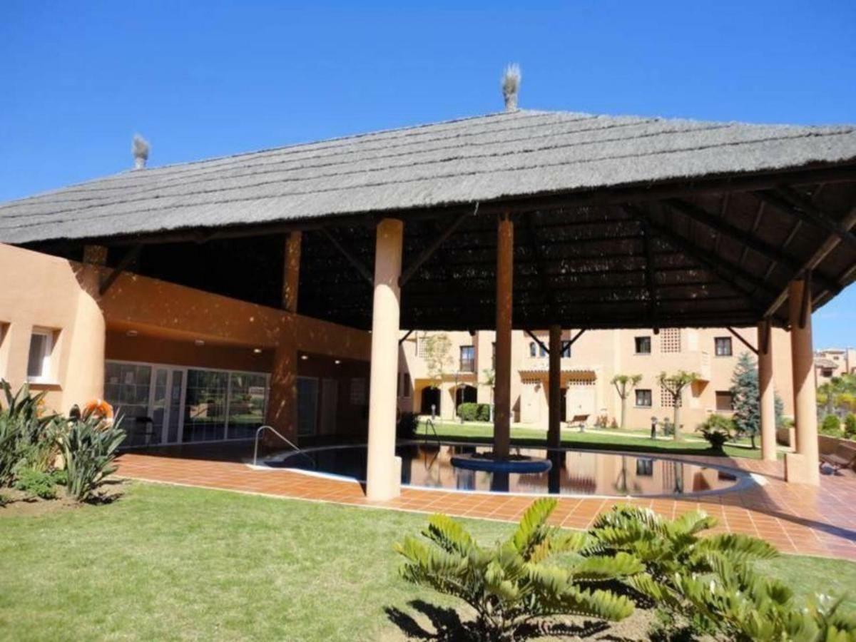 Lägenhet Hacienda Del Sol Deluxe Beachside Estepona